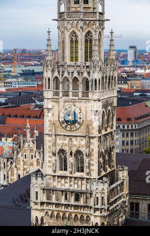 Luftaufnahme auf dem Marienplatz Rathaus Stockfoto