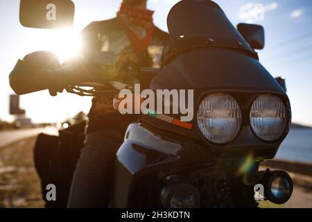 Nahaufnahme des Motorrad Scheinwerfer Stockfoto