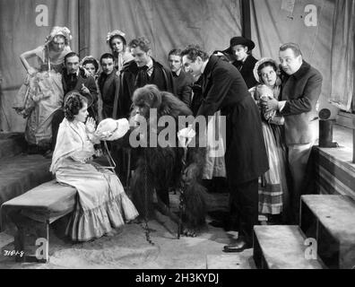 BELA LUGOSI und SIDNEY FOX in MORDES IN THE RUE MORGUE (1932), Regie: ROBERT FLOREY. Kredit: UNIVERSALBILDER / Album Stockfoto