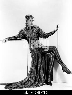 GRETA GARBO in MATA HARI (1931), Regie: GEORGE FITZMAURICE. Kredit: M.G.M. / Album Stockfoto