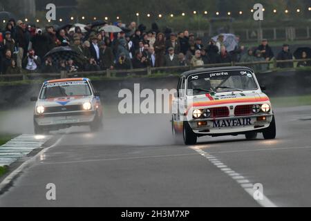 Tim Clarke, Triumph Dolomite Sprint, Gerry Marshall Trophy, Gruppe-1-Limousine, die in den Jahren zwischen 1970 und 1982 fuhren, bestehend aus zwei Autos Stockfoto