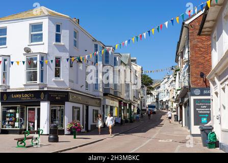 Seaton Devon Shops Friseure und andere Geschäfte in der Vorstraße Seaton Devon England GB Europa Stockfoto