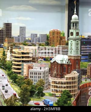 Im Inneren der größten Modelleisenbahn der Welt Miniatur Wunderland In Hamburg in Deutschland Stockfoto