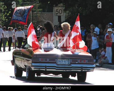 Toronto, Ontario / Kanada - 01. Juli 2008: Miss Canada bei der Parade zum Canada Day Stockfoto