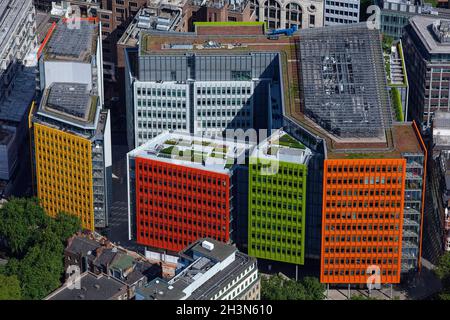 Großbritannien, London, Luftansicht der Renzo Pianos Central Saint Giles Gebäude Stockfoto