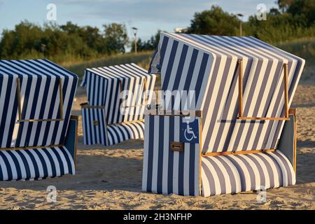 Liegen am Strand von Swinoujscie an der Ostsee Meer in Polen Stockfoto