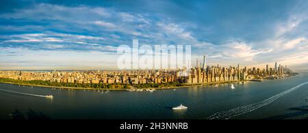 Antenne New York City Waterfront skyline Stockfoto