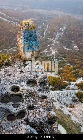 Die Felsen in Krim. Die Felsen der Felsen Krim. Die Ausgabe von Kalkstein Sediment Stockfoto