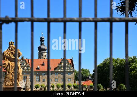 Das Schloss ist ein Anblick der Stadt Weikersheim Stockfoto