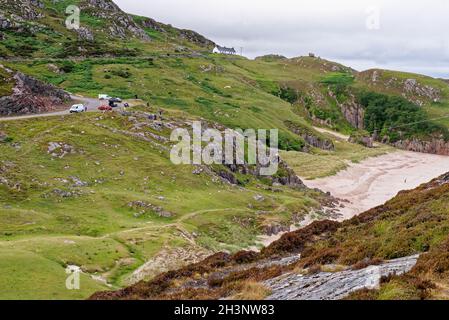 ZIP Line über Ceannabeinne Beach an der North Coast 500 Route, Durness, Sutherland, North Coast of Scotland, Großbritannien - 19. Juli 2021 Stockfoto