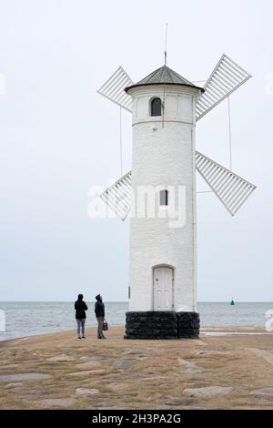 Mill Beacon, das Wahrzeichen der Stadt Swinoujscie an der polnischen Ostseeküste Stockfoto