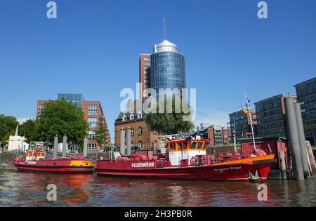 Feuerwehrboot der Hamburger Feuerwehr Stockfoto