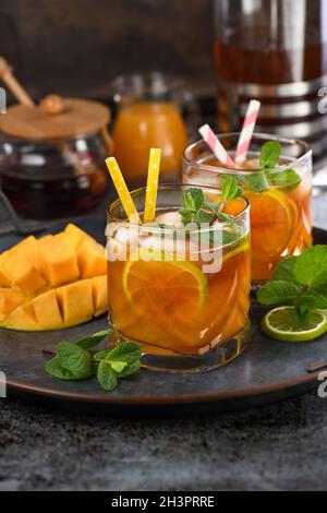 Mango-Eistee Stockfoto