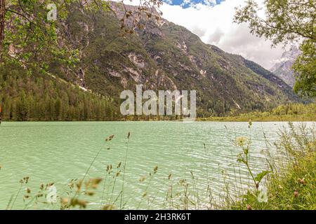 Der Dürrensee ist ein See in den Dolomiten in Norditalien. Stockfoto