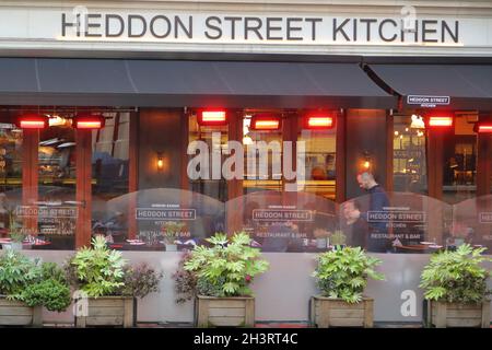 Gordon Ramsay's Heddon Street Kitchen in London, Großbritannien Stockfoto