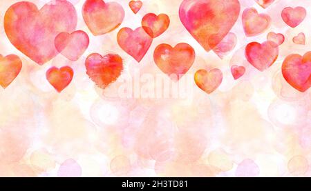 Eine Grenze mit handgezeichneten roten Aquarellherzen auf einem rosa Hintergrund Stockfoto
