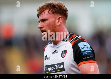 30. Oktober 2021; Cinch Stadium in Franklin Gardens, Northampton, England; Gallagher Premiership Rugby, Northampton Saints gegen Leicester Tigers; Oli Cheissum von Leicester Tigers Stockfoto