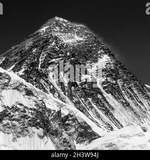 Mount Everest in BW von Kala Patthar aus gesehen Stockfoto