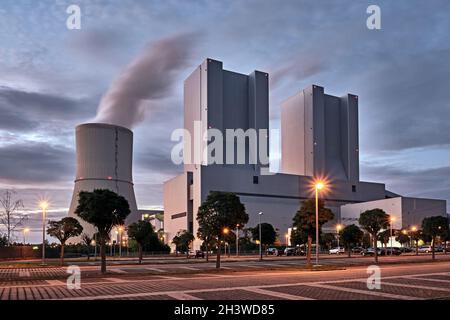 Kraftwerk Lippendorf im Besitz von LEAG und EnBW. Stockfoto