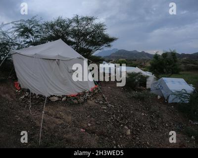 Taiz, Jemen- 08. Oktober 2021 : Ein Lager für die Vertriebenen aus dem Krieg im Jemen, Taiz Stockfoto