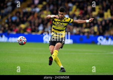 Vicarage Road, Watford, Herts, Großbritannien. Oktober 2021. Premier League Football, Watford versus Southampton; Adam Masina of Watford Kredit: Action Plus Sports/Alamy Live News Stockfoto