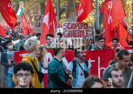 Rom, Italien 30/10/2021: Protestdemonstration gegen den G20-Gipfel. © Andrea Sabbadini Stockfoto