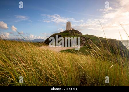 Abenddämmerung auf Llanddwyn Island, Anglesey Wales Großbritannien Stockfoto