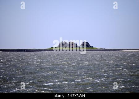 Nordsee mit der Westerwarft auf Hallig Hooge, Nordfriesland, Schleswig-Holstein, Deutschland, Europa Stockfoto