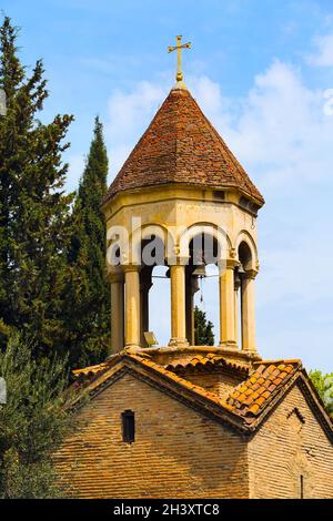 Glockenturm der Kathedrale Sioni Kirche in Tiflis, Georgien Stockfoto