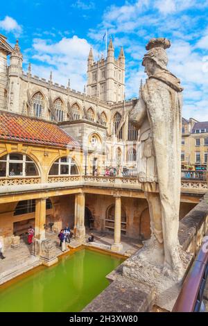 Blick auf die römischen Bäder und die Abtei von Bath, Bath, Somerset, Großbritannien Stockfoto