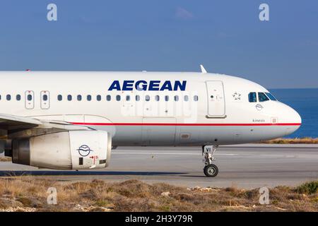 Aegean Airlines Airbus A320 Aircraft Heraklion Airport, Kreta Stockfoto