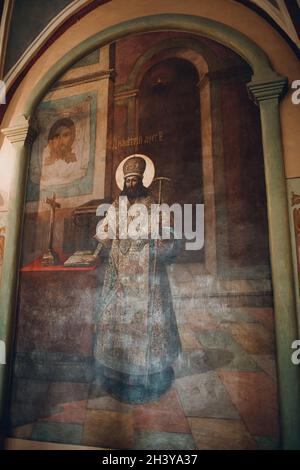 Orthodoxe christliche Ikonen-Utensilien in der Kirche. Stockfoto