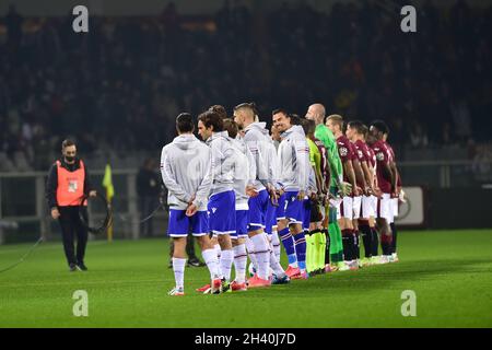 Turin, Italien. Oktober 2021. Sampdorias Team während des Serie-A-Spiels zwischen dem FC Turin und UC Sampdoria am 30. Oktober 2021 im Stadio Grande Torino in Turin, Italien. Bild nach Kredit: Antonio Polia/Alamy Live News Stockfoto