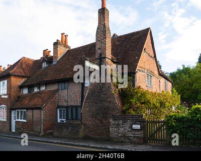 Milton's Cottage Fachwerkgebäude aus dem 16. Jahrhundert im Dorf Chalfont St Giles in Buckinghamshire, ehemaliges Wohnhaus des Schriftstellers John Milton, heute Museum Stockfoto