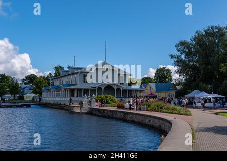 Haapsalu erstaunliches Dorf in Estland Stockfoto