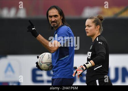 Rom, Italien. Oktober 2021. Diede Lemey von den USA Sassuolo Calcio während des Serie-A-Spiels zwischen A.S. Roma Women und US-Sassuolo Calcio im stadio Agostino Di Bartolomei Trigoria am 31. Oktober 2021 in Trigoria, Italien. Kredit: Unabhängige Fotoagentur/Alamy Live Nachrichten Stockfoto