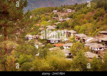 Herbst in Leshten, Rhodopen, Bulgarien Stockfoto