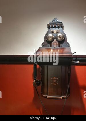 WANDTELEFON Jydsk Telefon-Akteselskab, Anfang des 20. Jahrhunderts. Stockfoto