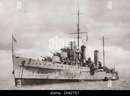 HMS Aurora, ein leichter Kreuzer der Arethusa-Klasse, der im Ersten Weltkrieg Dienst von British Warships erbrachte, veröffentlichte 1940 Stockfoto