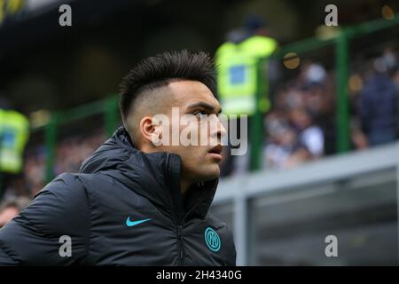 Mailand, Italien. Oktober 2021. Lautaro Martinez (FC Internazionale) während Inter - FC Internazionale gegen Udinese Calcio, italienische Fußballserie A Spiel in Mailand, Italien, Oktober 31 2021 Quelle: Independent Photo Agency/Alamy Live News Stockfoto