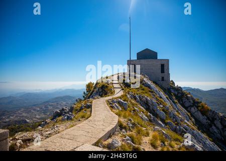 Petar II Petrovic Njegos Mausoleum auf dem Gipfel des Lovchen in Montenegro Stockfoto