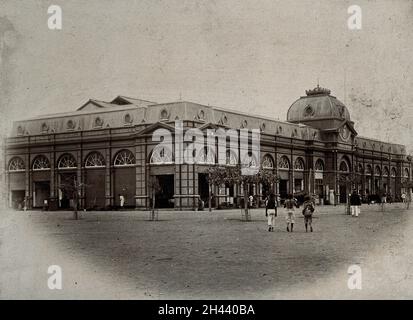Maputo (ehemals Lourenço Marques), Mosambik: Das Marktgebäude, Außenansicht. Foto, ca. 1900. Stockfoto
