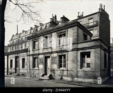 Louis Pasteur, Außenansicht der Ecole normale Supérieure. Foto von Giraudon. Stockfoto