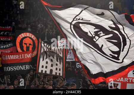 Rom, Italien. Oktober 2021. Mailänder Fans beim Fußballspiel der Serie A zwischen AS Roma und AC Mailand im Olimpico-Stadion in Rom (Italien), 31. Oktober 2021. Foto Antonietta Baldassarre/Insidefoto Kredit: Insidefoto srl/Alamy Live News Stockfoto