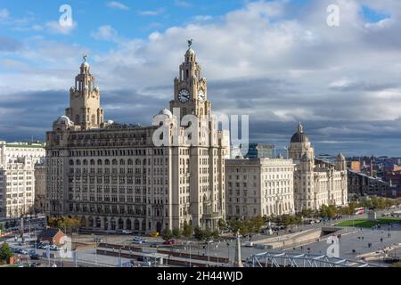 The Three Graces (Royal Liver Building, Cunard Building und Port of Liverpool Building), Pier Head, Liverpool, Merseyside, England, Vereinigtes Königreich Stockfoto