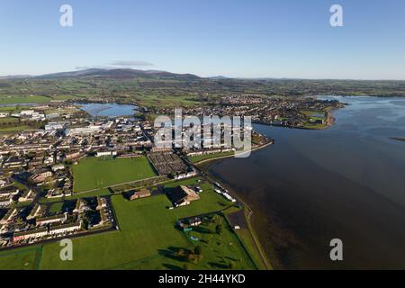 Drohnenbild der Stadt Dungarvan, County Waterford Stockfoto