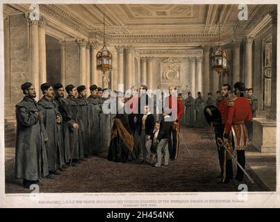 Krimkrieg, England: Königin Victoria und Prinz Albert inspizieren die verwundeten Grenadier-Wächter im Buckingham Palace. Kolorierte Lithographie von G. Thomas nach sich selbst, 1855. Stockfoto