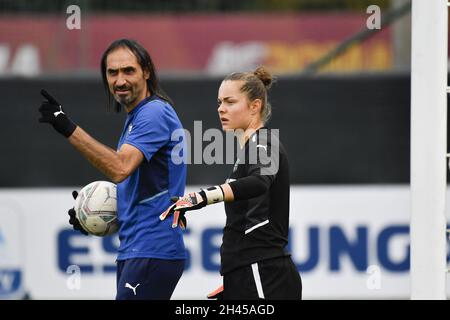 Diede Lemey und Rafaele Nuzzo von US Sassuolo Calcio während der Serie Ein Spiel zwischen A.S. Roma Women und US Sassuolo Calcio im stadio Agostin Stockfoto