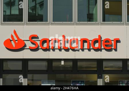 Santander Bank Filiale, Nürnberger Straße, Charlottenburg, Berlin, Deutschland Stockfoto