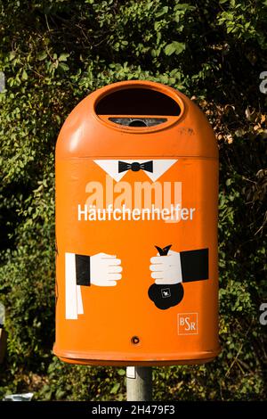 BSR Abfalleimer, Berlin, Deutschland Stockfoto